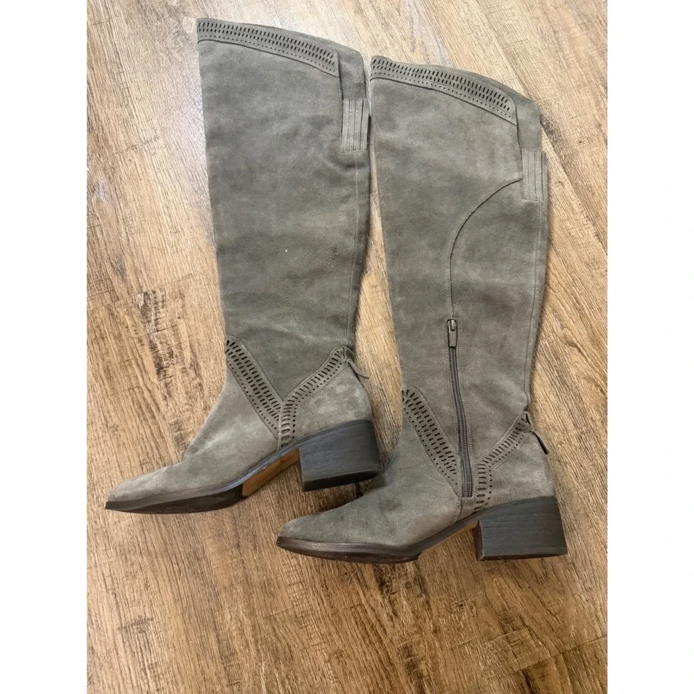 Vince Camuto Karinda Grey Suede Over The Knee Perforated Boots Size 10M